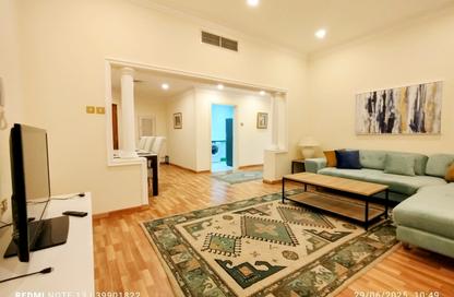 Apartment - 2 Bedrooms - 2 Bathrooms for rent in Mahooz - Manama - Capital Governorate