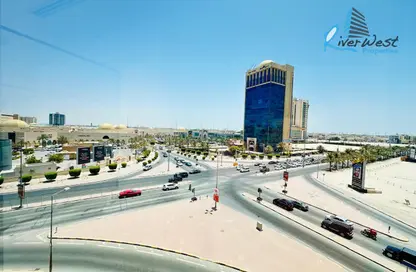 مكتب - استوديو - 2 حمامات للايجار في السيف - محافظة العاصمة
