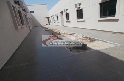 Bulk Rent Unit - Studio - 7+ Bathrooms for rent in Al Jasra - Northern Governorate