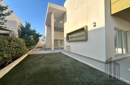 Villa - 4 Bedrooms - 5 Bathrooms for rent in Saar - Northern Governorate