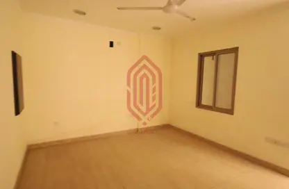 عمارة بالكامل - 3 غرف نوم - 2 حمامات للايجار في سلماباد - المحافظة الوسطى