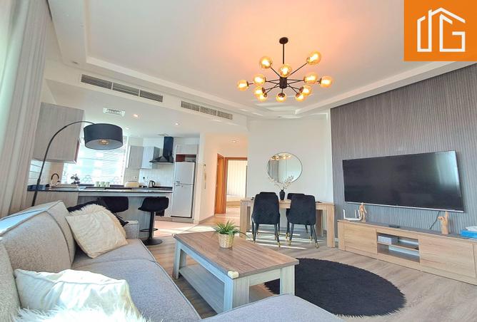 975668 - Property Image 2