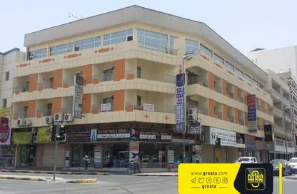 عمارة بالكامل - استوديو - 8 حمامات للبيع في القضيبية - المنامة - محافظة العاصمة