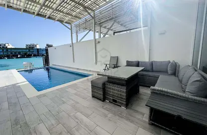 Pool image for: Villa - 4 Bedrooms - 6 Bathrooms for rent in Amwaj Homes - Amwaj Islands - Muharraq Governorate, Image 1