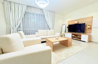 Apartment - 2 Bedrooms - 2 Bathrooms for rent in Segaya - Manama - Capital Governorate