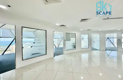 Office Space - Studio - 4 Bathrooms for rent in Seef - Capital Governorate