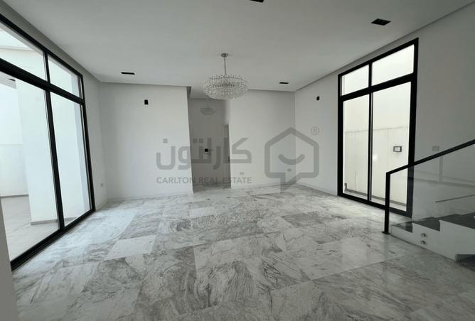915042 - صورة العقار 3