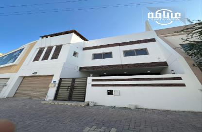 Villa - 4 Bedrooms - 4 Bathrooms for rent in Galali - Muharraq Governorate
