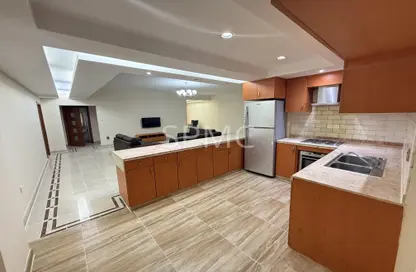 شقة - 3 غرف نوم - 4 حمامات للايجار في الجفير - محافظة العاصمة