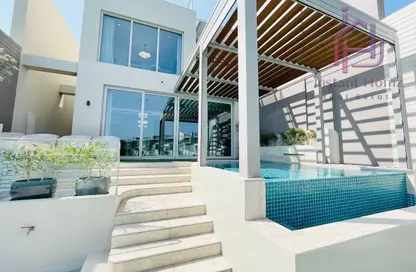 Villa - 4 Bedrooms - 5 Bathrooms for sale in Marassi Al Bahrain - Diyar Al Muharraq - Muharraq Governorate