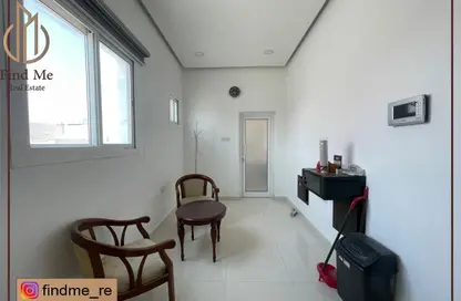 Apartment - 1 Bedroom - 1 Bathroom for rent in Tubli - Central Governorate
