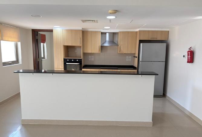 987220 - Property Image 3