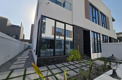 Villa - 4 Bedrooms - 4 Bathrooms for rent in Saar - Northern Governorate