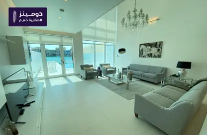 فيلا - 4 غرف نوم - 6 حمامات للبيع في أمواج - المحرق