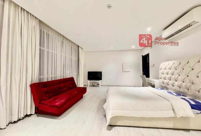 985876 - Property Main Image