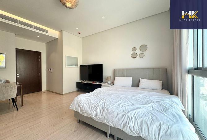 943831 - Property Image 2