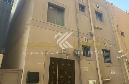 عمارة بالكامل - استوديو - 7 حمامات للبيع في القضيبية - المنامة - محافظة العاصمة