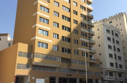 Apartment - 1 Bedroom - 1 Bathroom for sale in Busaiteen - Muharraq Governorate