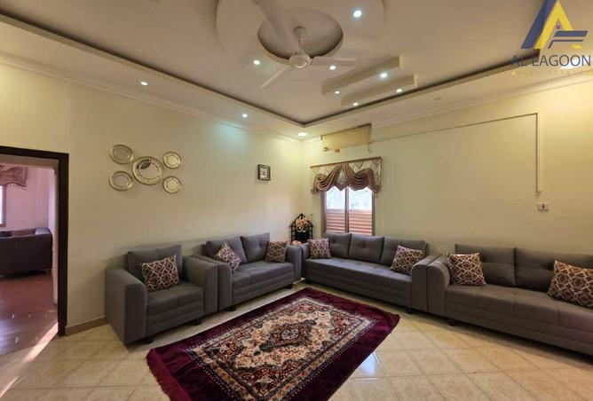 957047 - Property Image 3