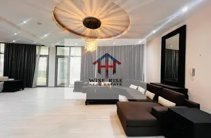 Penthouse - 3 Bedrooms - 4 Bathrooms for rent in Al Juffair - Capital Governorate