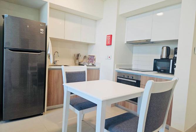 986588 - Property Image 2