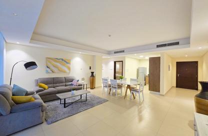Apartment - 2 Bedrooms - 3 Bathrooms for rent in Busaiteen - Muharraq Governorate