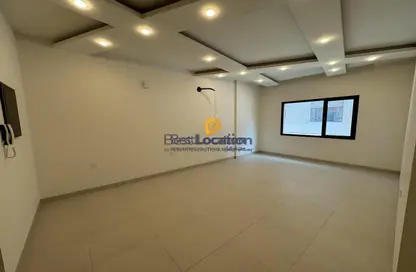 Apartment - 3 Bedrooms - 3 Bathrooms for sale in Hidd - Muharraq Governorate