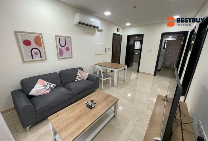 955128 - Property Image 2