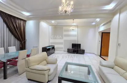 Apartment - 3 Bedrooms - 4 Bathrooms for rent in Al Juffair - Capital Governorate