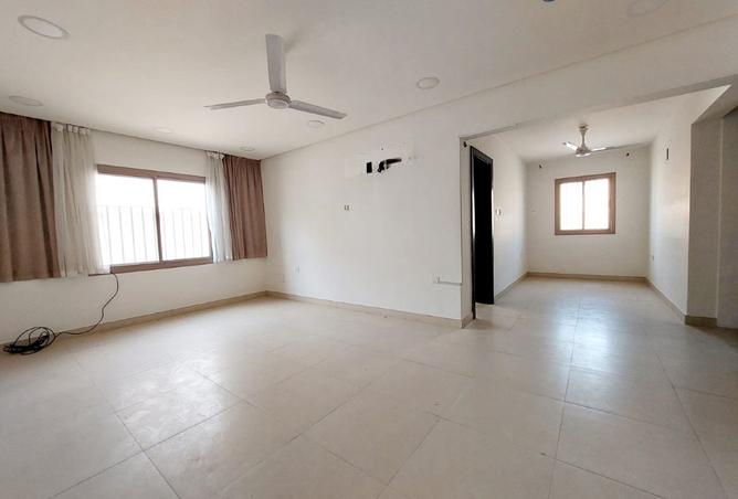 961999 - Property Image 2