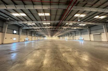 Warehouse - Studio - 1 Bathroom for rent in Hidd - Muharraq Governorate