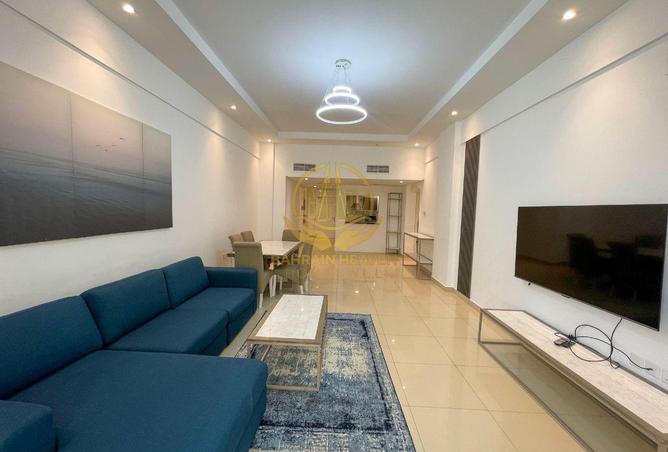 952423 - Property Main Image