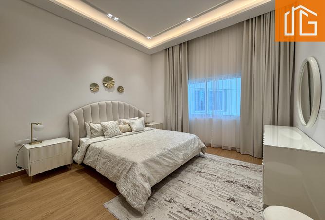 988068 - Property Main Image