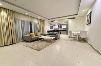 Apartment - 2 Bedrooms - 3 Bathrooms for rent in Amwaj Islands - Muharraq Governorate