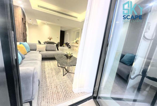 957029 - Property Image 2