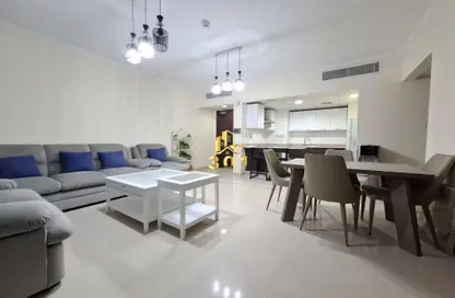 Apartment - 2 Bedrooms - 2 Bathrooms for rent in Busaiteen - Muharraq Governorate