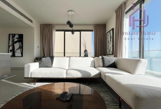 988410 - Property Image 2