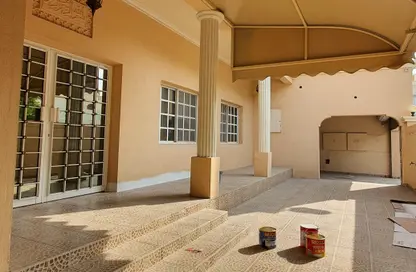 Villa - 4 Bedrooms - 4 Bathrooms for rent in Hidd - Muharraq Governorate