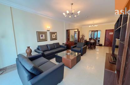 Apartment - 2 Bedrooms - 2 Bathrooms for rent in Al Juffair - Capital Governorate