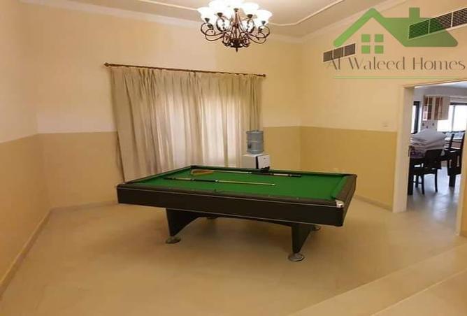725868 - Property Image 3