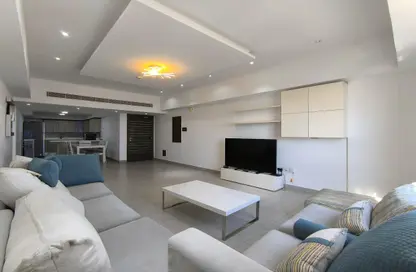 Apartment - 2 Bedrooms - 2 Bathrooms for rent in Al Juffair - Capital Governorate