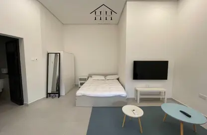 Apartment - Studio - 1 Bathroom for rent in Janabiya - Northern Governorate