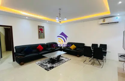 Apartment - 2 Bedrooms - 2 Bathrooms for rent in Busaiteen - Muharraq Governorate