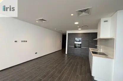 Apartment - 2 Bedrooms - 3 Bathrooms for rent in Bahrain Bay - Capital Governorate