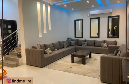 Villa - 5 Bedrooms - 5 Bathrooms for sale in Shahrakan - Northern Governorate