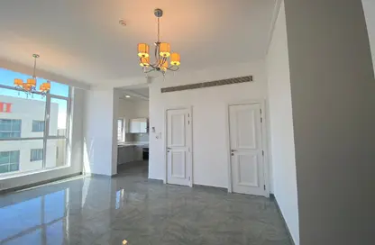 Apartment - 2 Bedrooms - 2 Bathrooms for rent in Janabiya - Northern Governorate