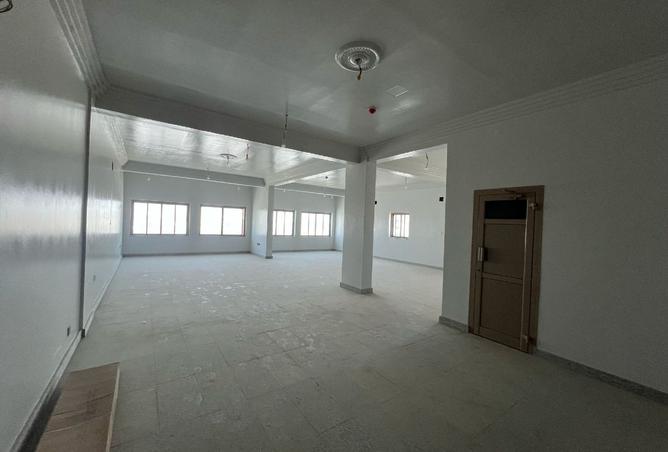 958377 - Property Image 3