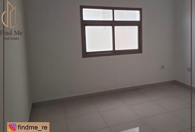 942979 - Property Image 3