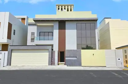 Villa - 4 Bedrooms - 6 Bathrooms for sale in Saar - Northern Governorate