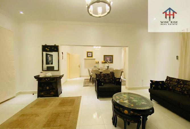 964125 - Property Image 2